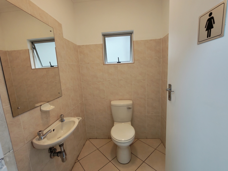 To Let commercial Property for Rent in Somerset West Business Park Western Cape